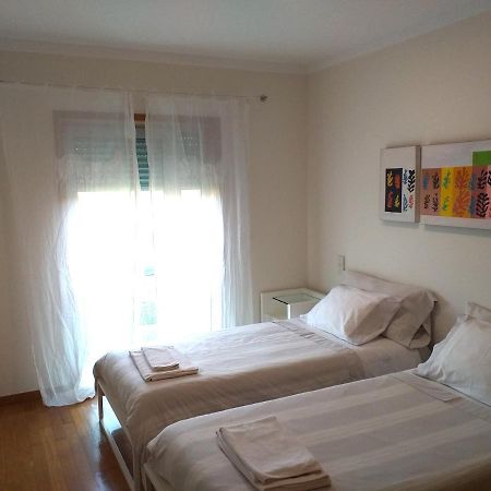 H2Oporto Beachfront Apartment فيلا نوفا دي غايا المظهر الخارجي الصورة