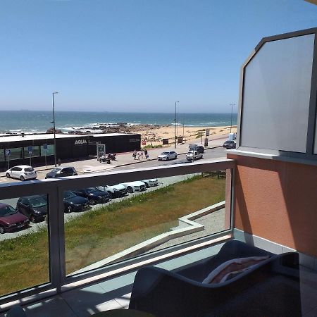 H2Oporto Beachfront Apartment فيلا نوفا دي غايا المظهر الخارجي الصورة