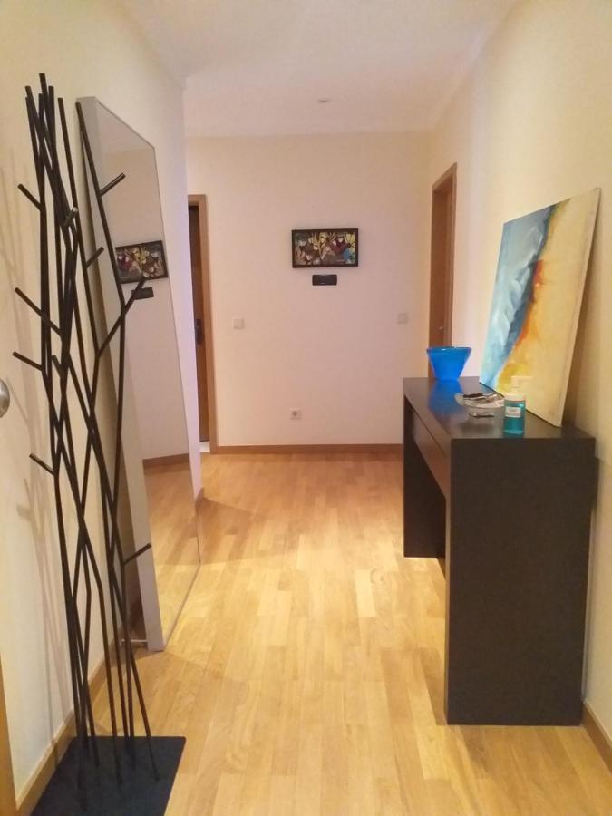 H2Oporto Beachfront Apartment فيلا نوفا دي غايا المظهر الخارجي الصورة